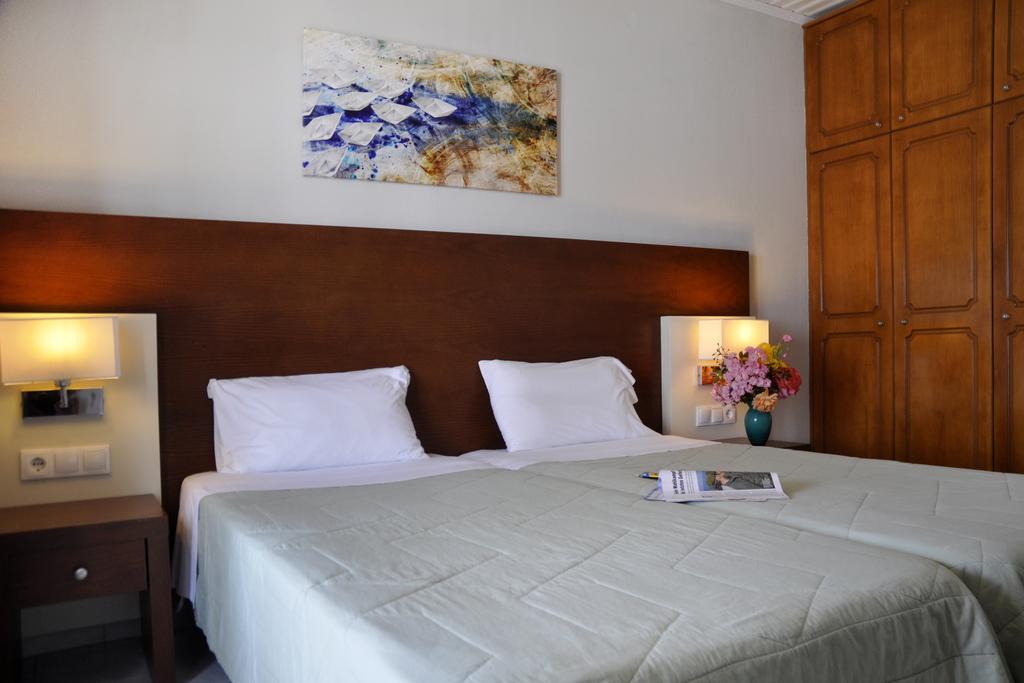 Dandidis Seaside Pension Agios Gordios  Habitación foto