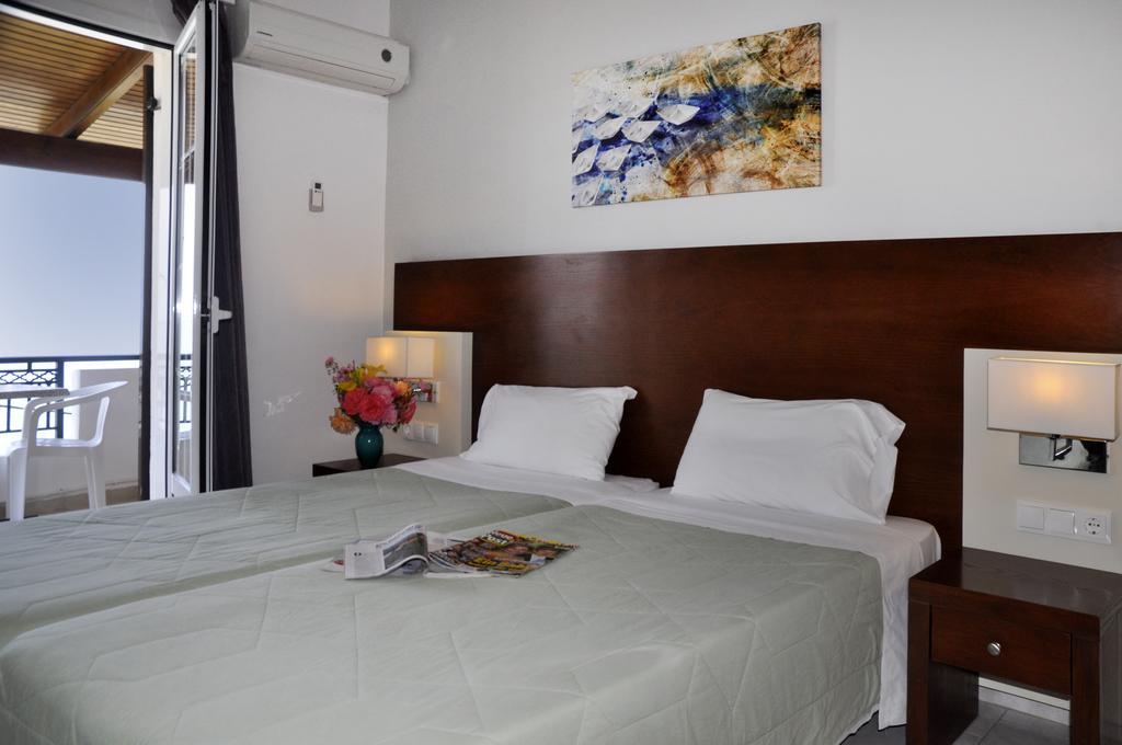 Dandidis Seaside Pension Agios Gordios  Habitación foto