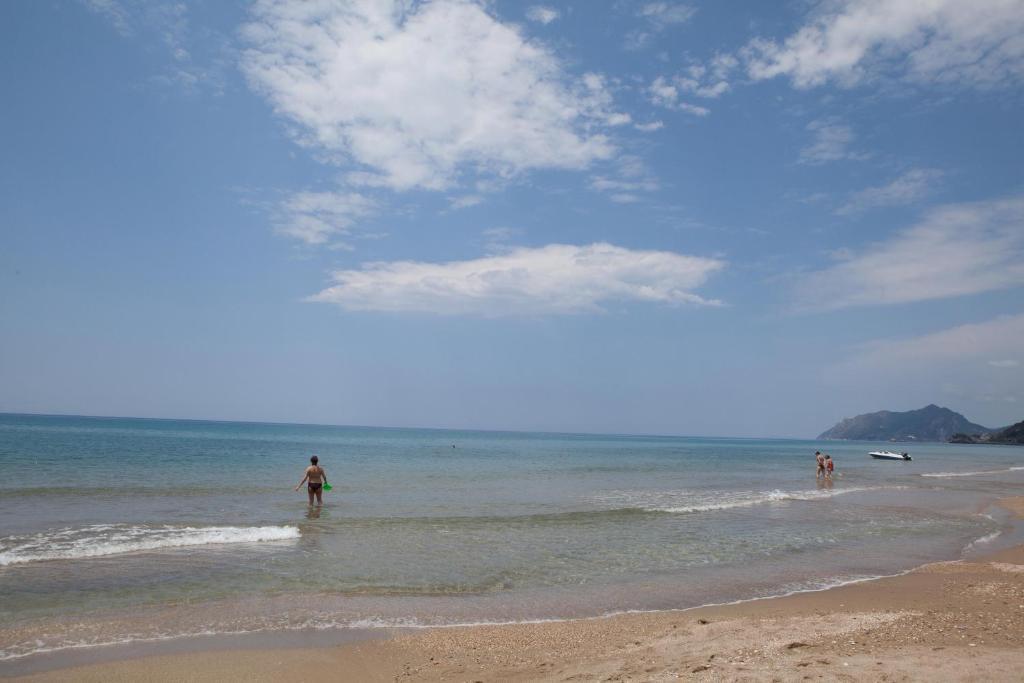 Dandidis Seaside Pension Agios Gordios  Exterior foto
