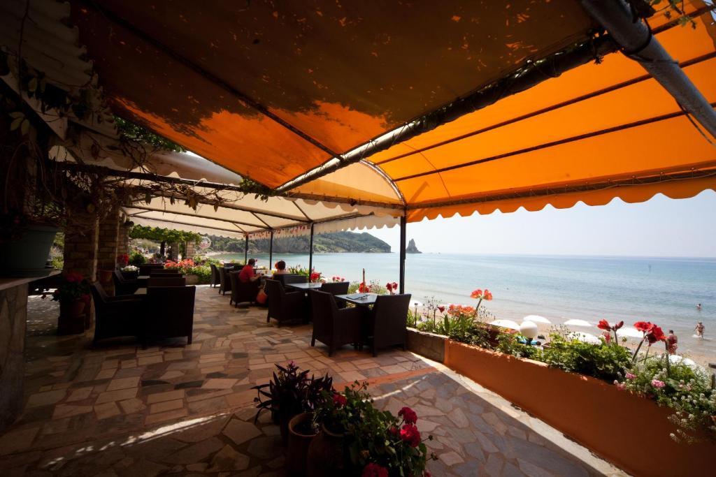 Dandidis Seaside Pension Agios Gordios  Exterior foto