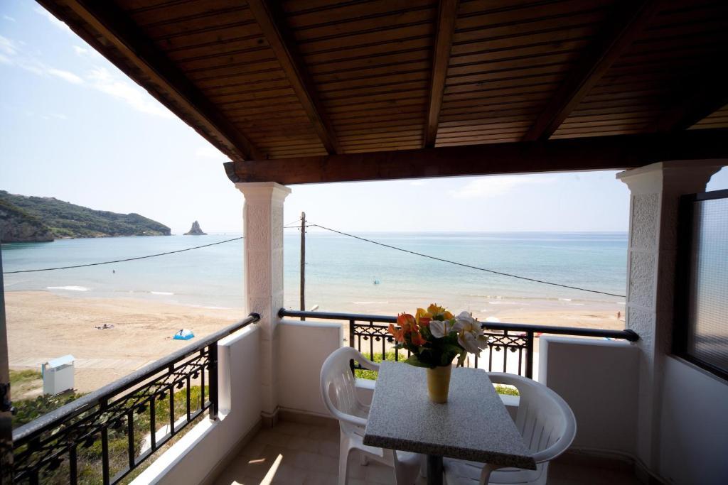 Dandidis Seaside Pension Agios Gordios  Exterior foto